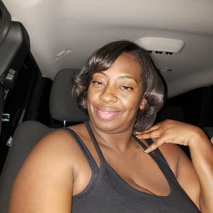 Meet your Posher, Nina